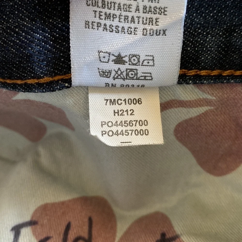 Lucky Brand Relaxed Fit Jeans Size 40